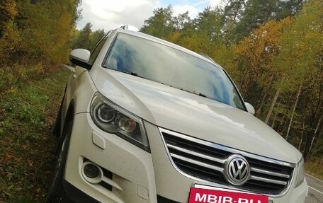 Volkswagen Tiguan I, 2011 год, 1 250 000 рублей, 2 фотография