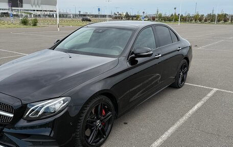 Mercedes-Benz E-Класс, 2016 год, 3 600 000 рублей, 34 фотография