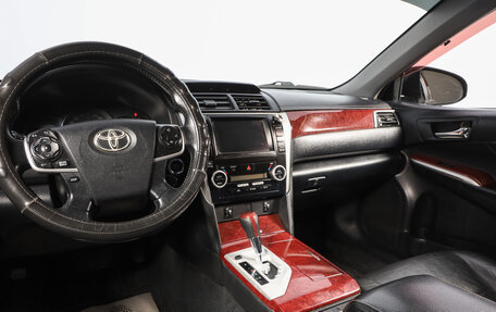 Toyota Camry, 2012 год, 1 899 000 рублей, 8 фотография
