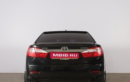 Toyota Camry, 2012 год, 1 899 000 рублей, 6 фотография