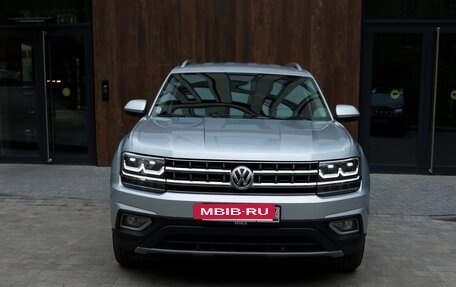 Volkswagen Teramont I, 2018 год, 3 500 000 рублей, 4 фотография