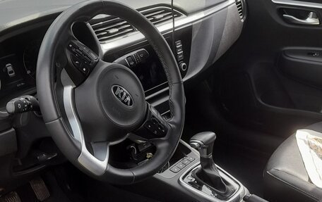 KIA Rio IV, 2021 год, 2 050 000 рублей, 3 фотография