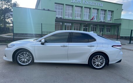 Toyota Camry, 2020 год, 3 350 000 рублей, 14 фотография