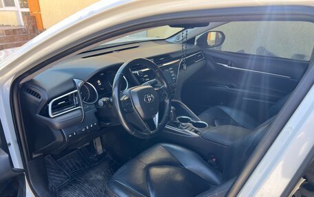 Toyota Camry, 2020 год, 3 350 000 рублей, 11 фотография