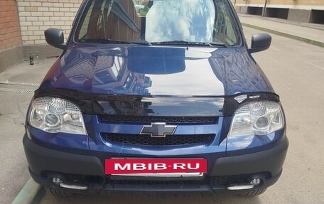 Chevrolet Niva I рестайлинг, 2018 год, 850 000 рублей, 6 фотография