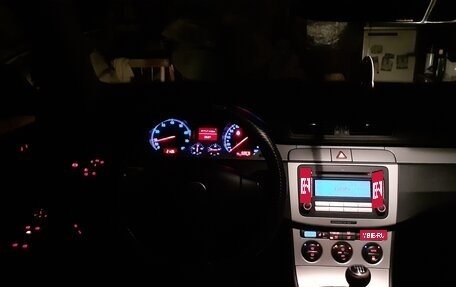 Volkswagen Passat B6, 2008 год, 730 000 рублей, 24 фотография