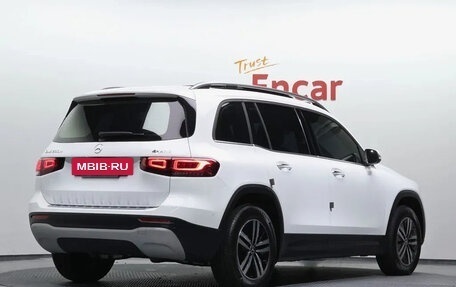 Mercedes-Benz GLB, 2022 год, 2 585 000 рублей, 3 фотография