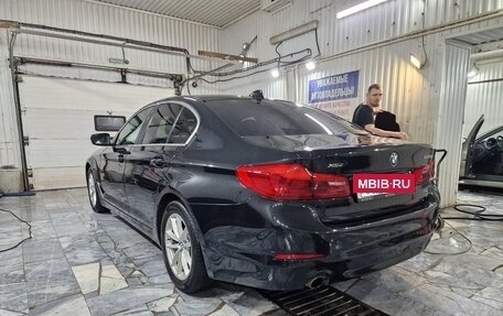 BMW 5 серия, 2019 год, 3 450 000 рублей, 23 фотография