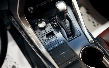 Lexus NX I, 2018 год, 3 954 000 рублей, 16 фотография