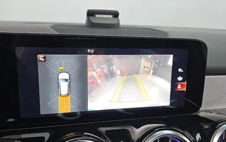 Mercedes-Benz GLB, 2022 год, 2 610 000 рублей, 12 фотография