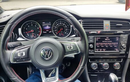 Volkswagen Golf GTI VII, 2018 год, 2 400 000 рублей, 9 фотография