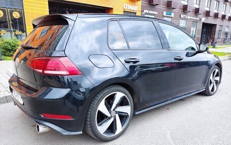 Volkswagen Golf GTI VII, 2018 год, 2 400 000 рублей, 8 фотография