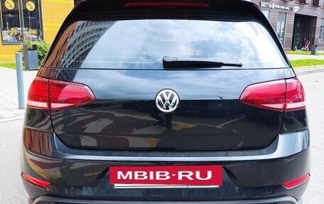Volkswagen Golf GTI VII, 2018 год, 2 400 000 рублей, 7 фотография