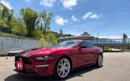 Ford Mustang VI рестайлинг, 2022 год, 4 500 000 рублей, 8 фотография