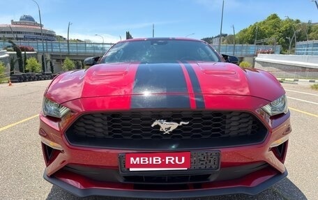 Ford Mustang VI рестайлинг, 2022 год, 4 500 000 рублей, 9 фотография