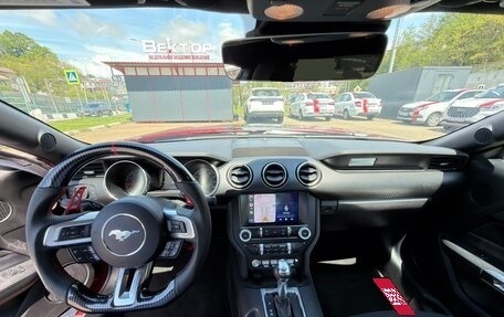 Ford Mustang VI рестайлинг, 2022 год, 4 500 000 рублей, 17 фотография