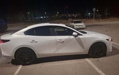 Mazda 3, 2022 год, 2 370 000 рублей, 2 фотография