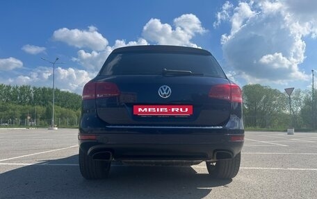 Volkswagen Touareg III, 2012 год, 1 860 000 рублей, 6 фотография