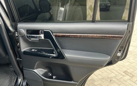 Toyota Land Cruiser 200, 2013 год, 3 600 000 рублей, 20 фотография