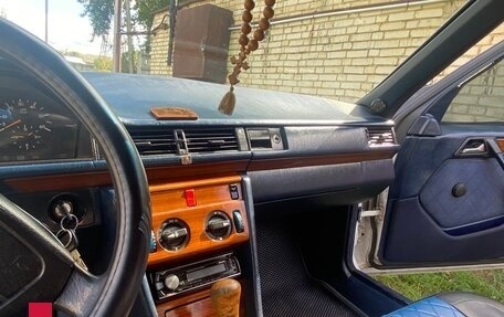 Mercedes-Benz W124, 1993 год, 470 000 рублей, 10 фотография
