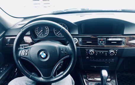 BMW 3 серия, 2010 год, 1 100 000 рублей, 4 фотография