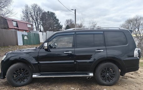 Mitsubishi Pajero IV, 2009 год, 1 790 000 рублей, 4 фотография