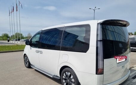 Hyundai Staria, 2024 год, 6 530 000 рублей, 5 фотография