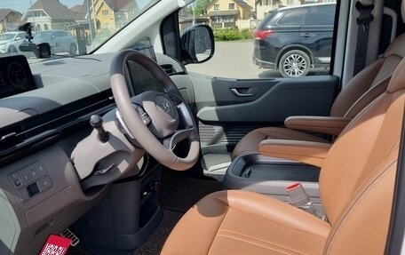 Hyundai Staria, 2024 год, 6 530 000 рублей, 9 фотография
