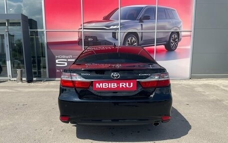 Toyota Camry, 2016 год, 1 720 000 рублей, 7 фотография