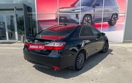 Toyota Camry, 2016 год, 1 720 000 рублей, 6 фотография