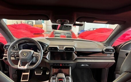 Lamborghini Urus I, 2026 год, 42 000 000 рублей, 11 фотография