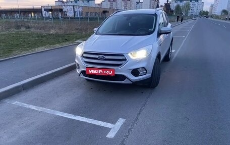 Ford Kuga III, 2018 год, 1 550 000 рублей, 1 фотография