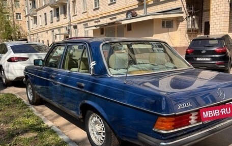 Mercedes-Benz W123, 1984 год, 750 000 рублей, 5 фотография