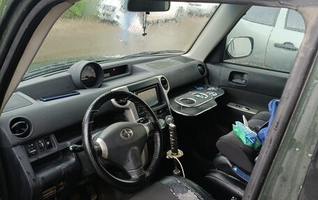 Scion xB II рестайлинг, 2005 год, 250 000 рублей, 22 фотография