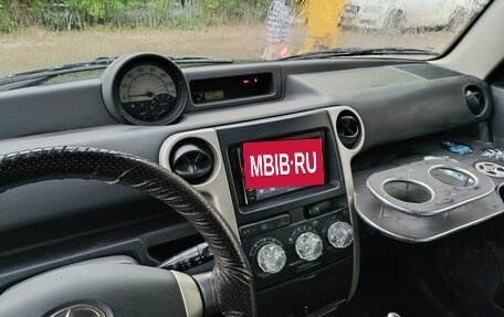 Scion xB II рестайлинг, 2005 год, 250 000 рублей, 18 фотография