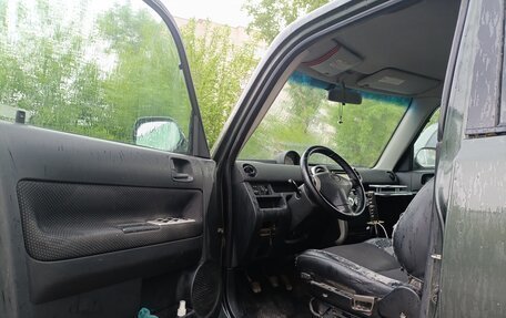 Scion xB II рестайлинг, 2005 год, 250 000 рублей, 24 фотография