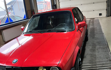 BMW 3 серия, 1984 год, 240 000 рублей, 4 фотография