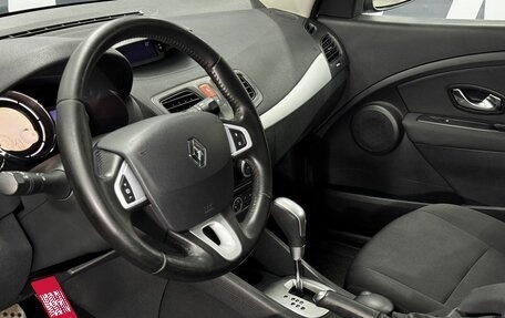 Renault Megane III, 2011 год, 849 900 рублей, 10 фотография