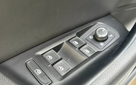 Volkswagen Passat B8 рестайлинг, 2015 год, 1 549 000 рублей, 12 фотография