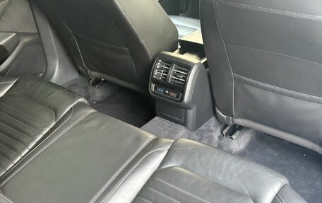 Volkswagen Passat B8 рестайлинг, 2015 год, 1 549 000 рублей, 16 фотография