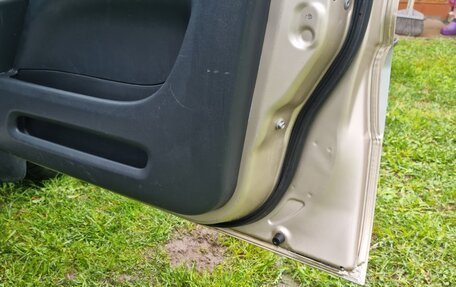 Toyota RAV4, 2004 год, 650 000 рублей, 15 фотография