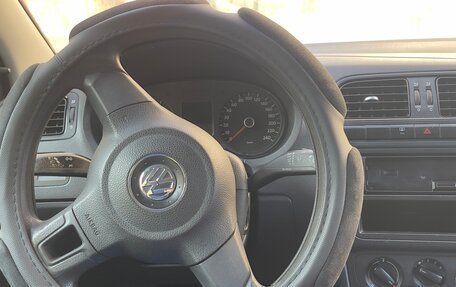 Volkswagen Polo VI (EU Market), 2012 год, 600 000 рублей, 3 фотография