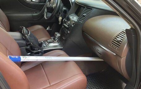 Infiniti FX II, 2010 год, 1 450 000 рублей, 7 фотография