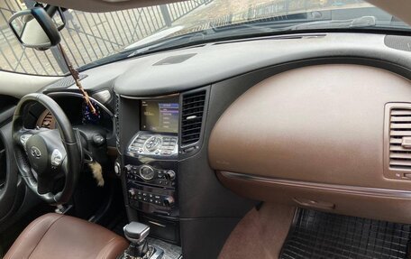 Infiniti FX II, 2010 год, 1 450 000 рублей, 8 фотография