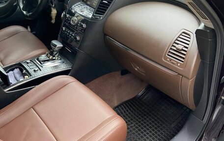 Infiniti FX II, 2010 год, 1 450 000 рублей, 22 фотография