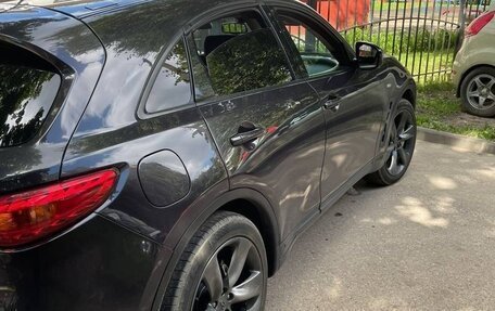 Infiniti FX II, 2010 год, 1 450 000 рублей, 26 фотография