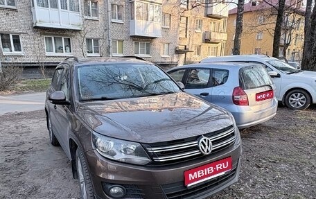 Volkswagen Tiguan I, 2015 год, 1 350 000 рублей, 1 фотография