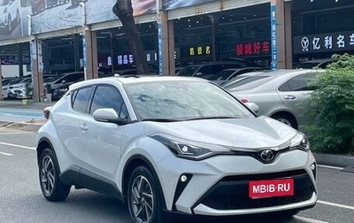 Toyota C-HR I рестайлинг, 2021 год, 2 250 000 рублей, 1 фотография