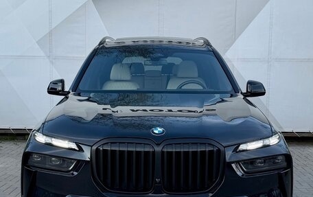 BMW X7, 2024 год, 13 850 000 рублей, 2 фотография