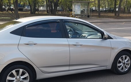Hyundai Solaris II рестайлинг, 2014 год, 700 000 рублей, 6 фотография
